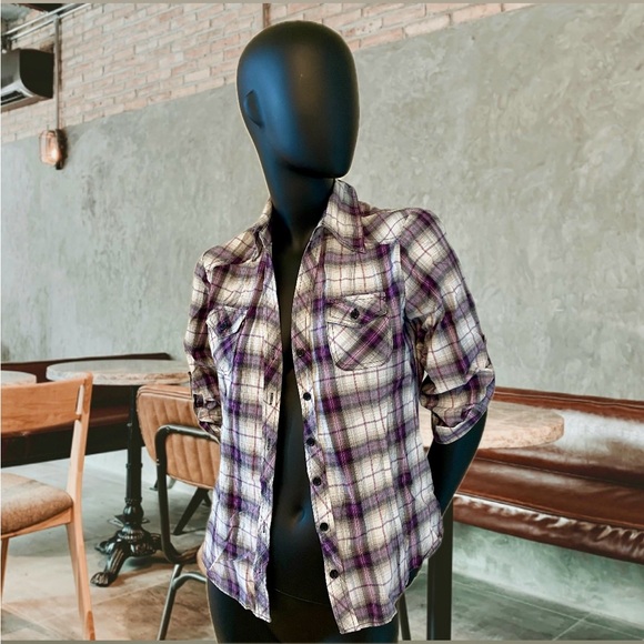 Plaid Long Sleeve Shirt - Picture 1 of 6